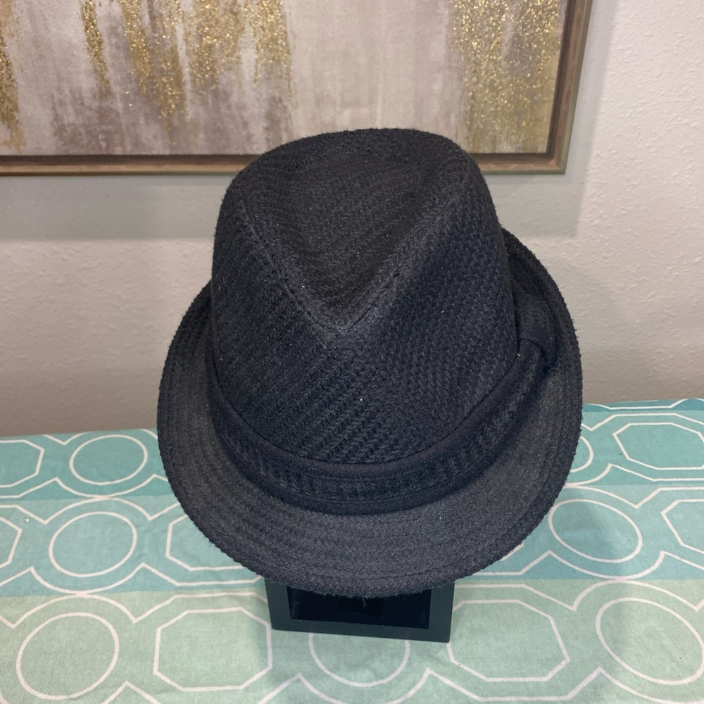 Black Woven Hat - Picture 2 of 4